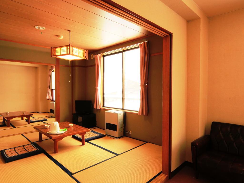 You Resort Hotel Yamanouchi  Esterno foto
